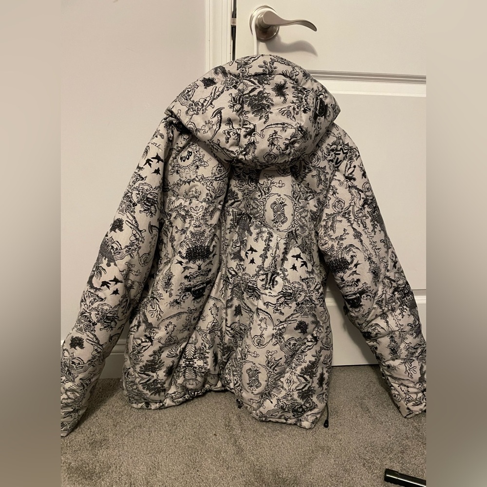 Grey and black burton ski jacket